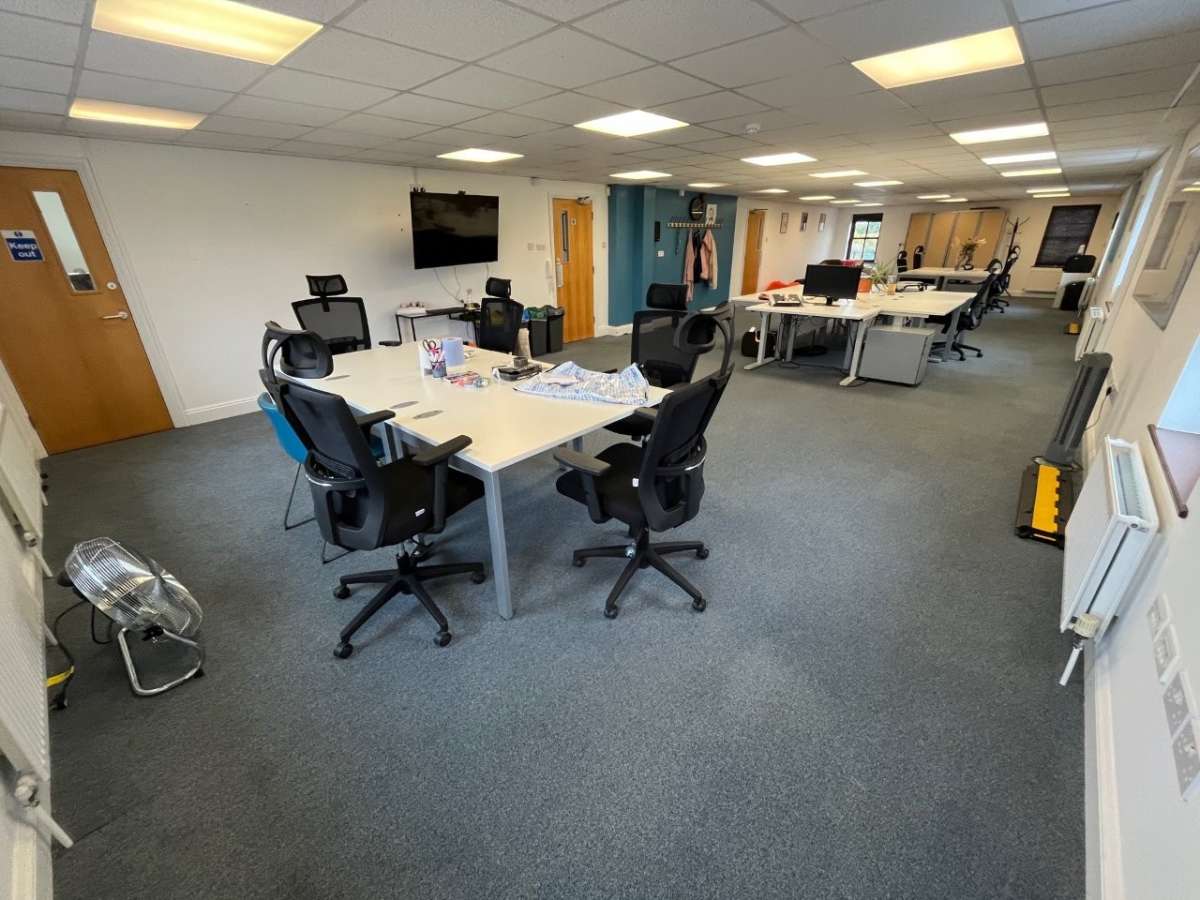 Office in Copford - photo 2