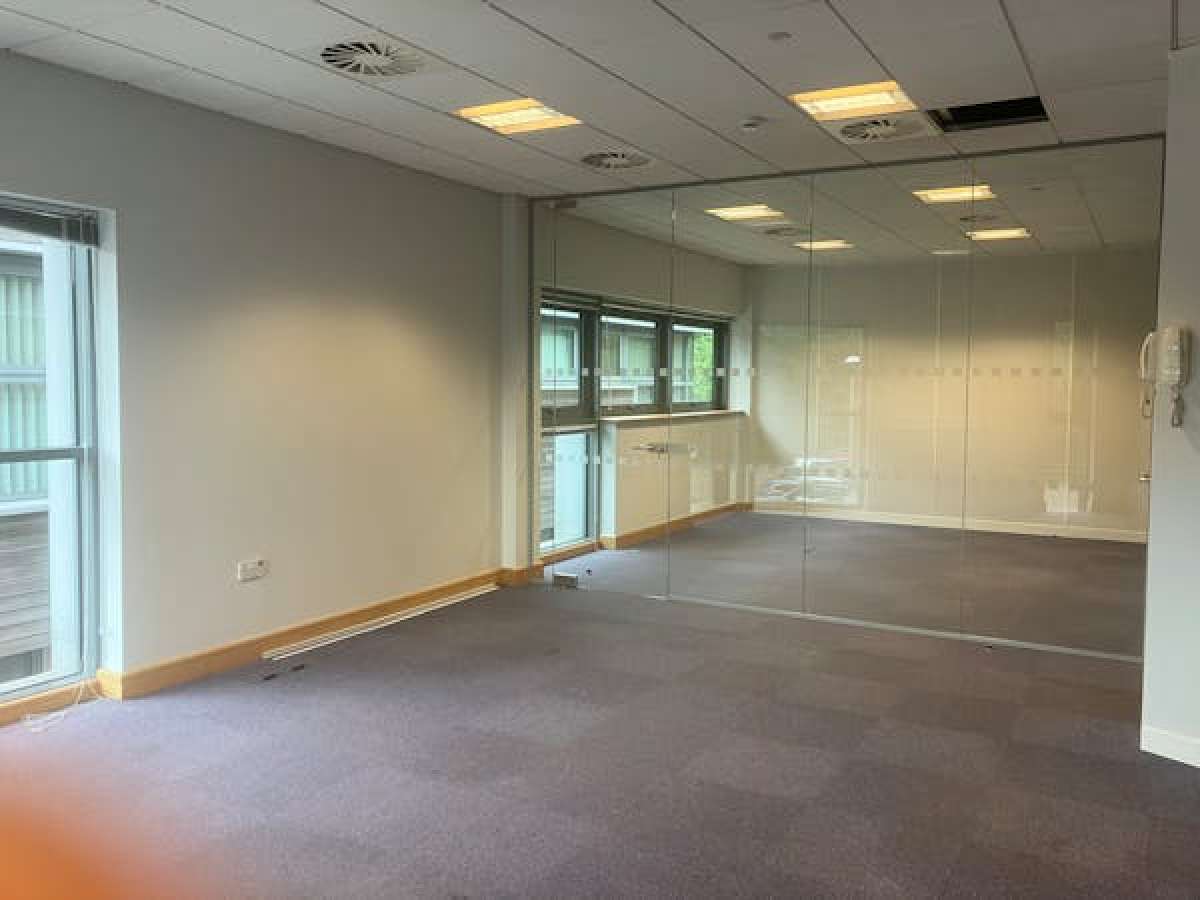 Office in Worcester - photo 2