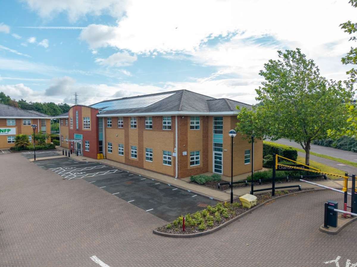 Office in Wolverhampton - photo 2