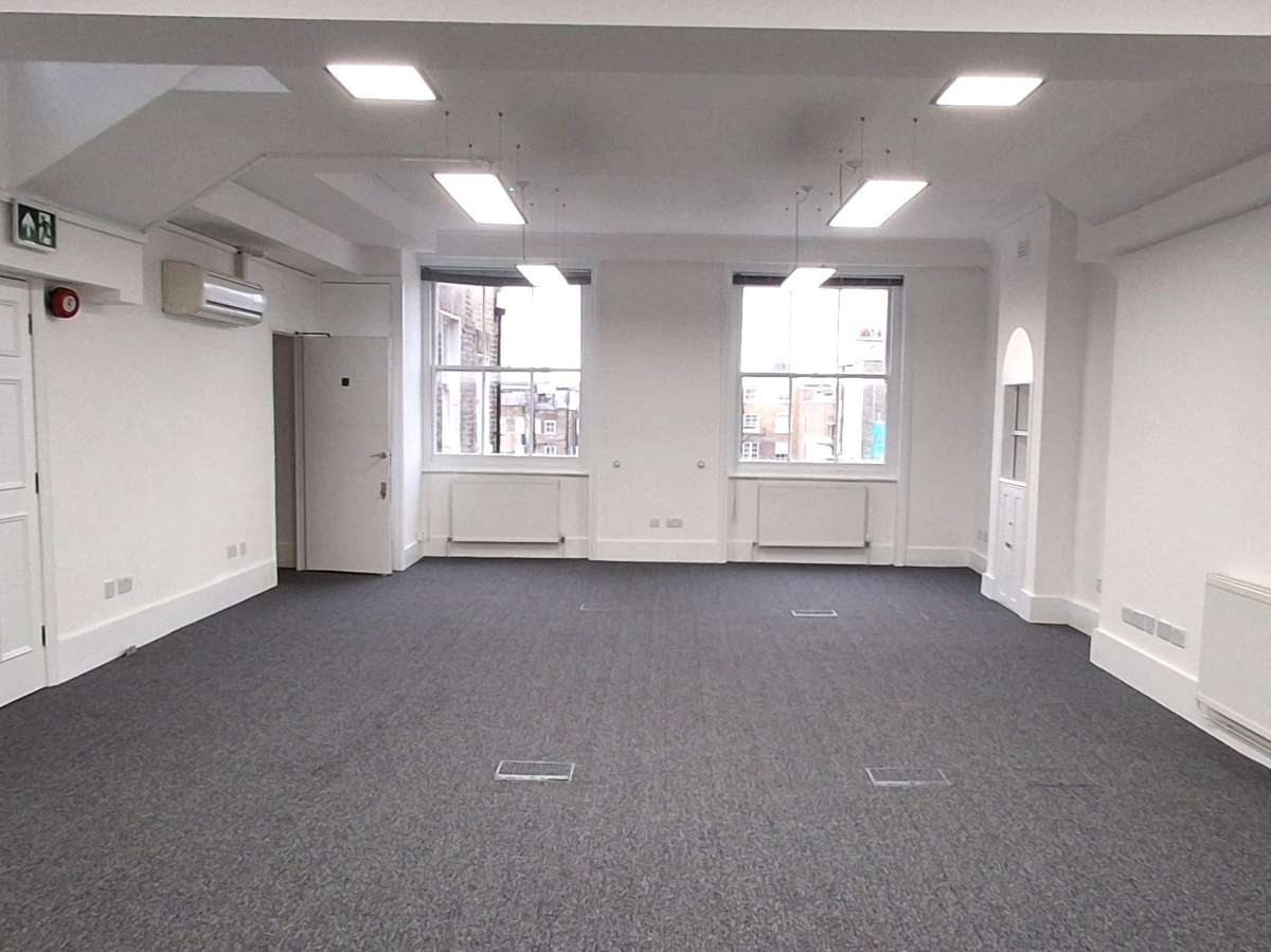 Office in London - photo 4