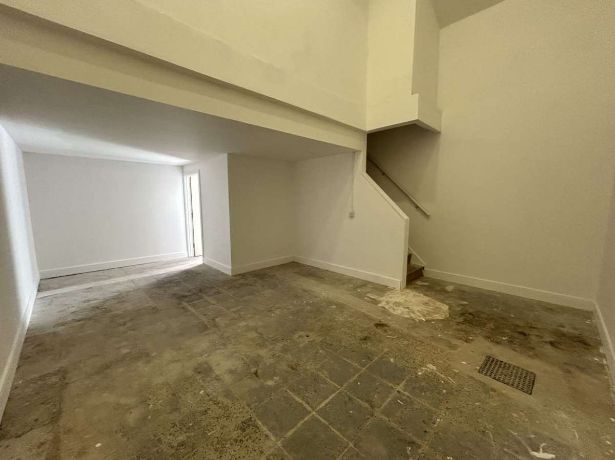 Office in Saltash - photo 4