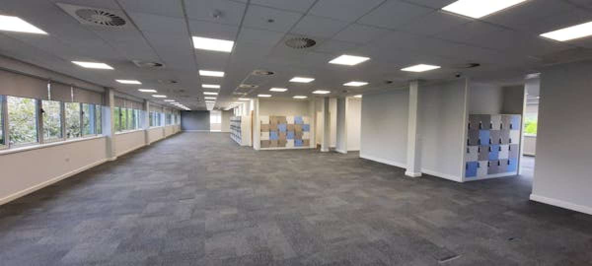 Office in Worcester - photo 2
