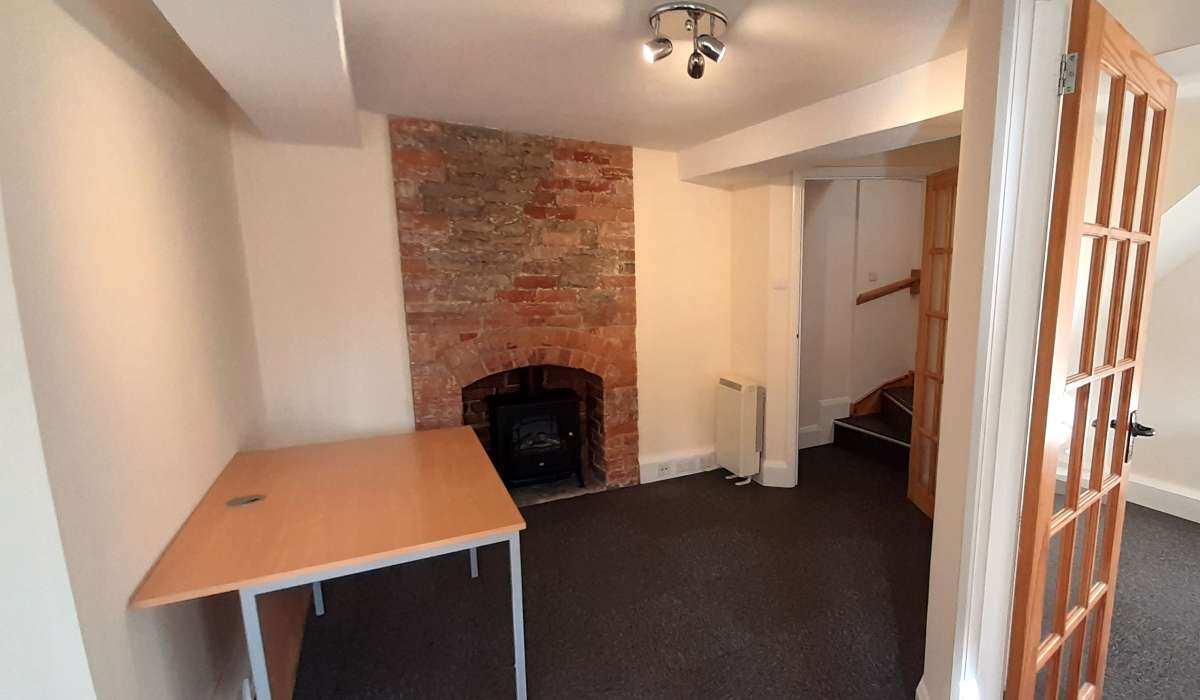 Office in Beckington - photo 2