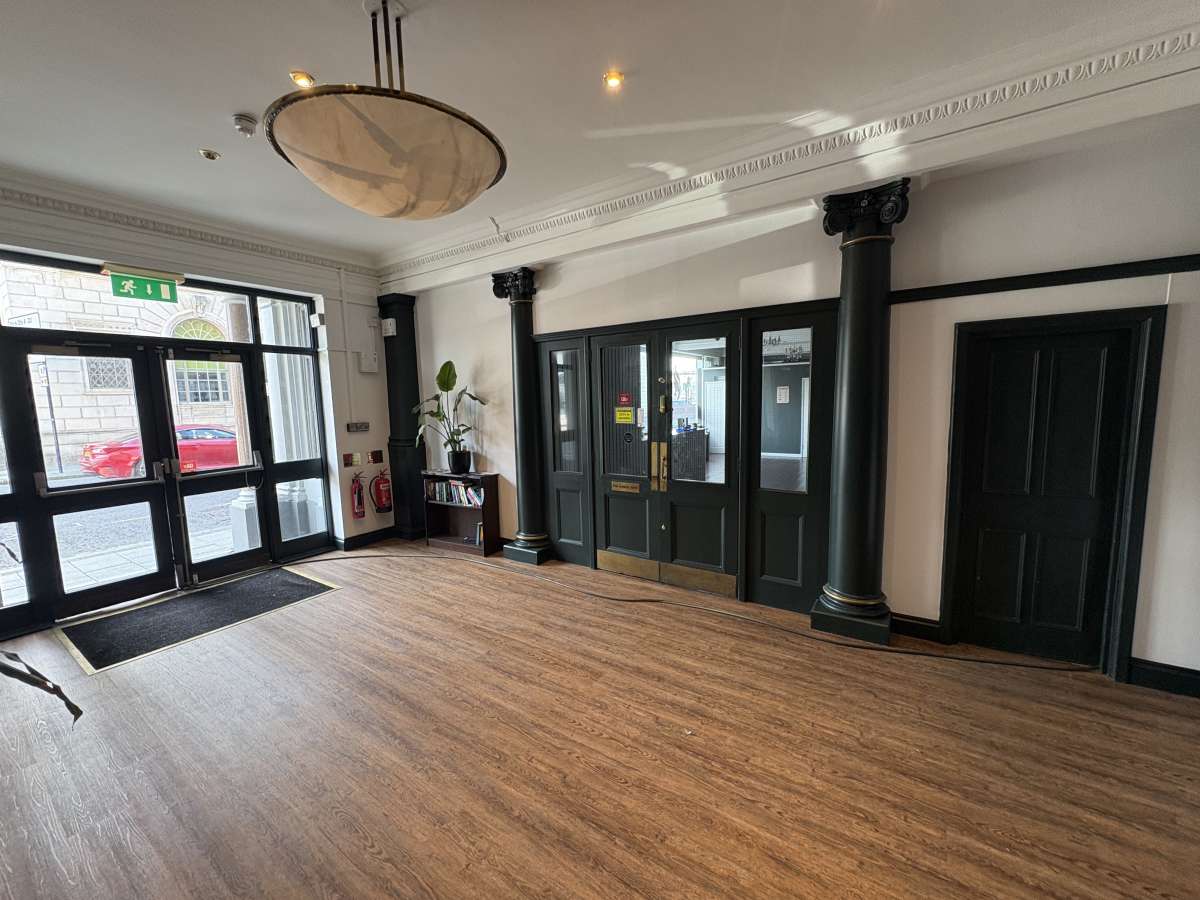 Office in Southampton - photo 2