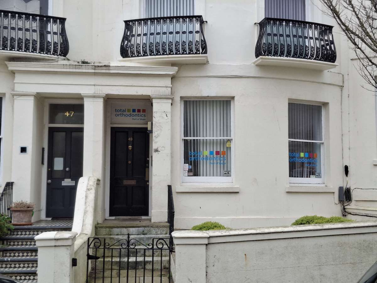 Office in Hove - photo 3