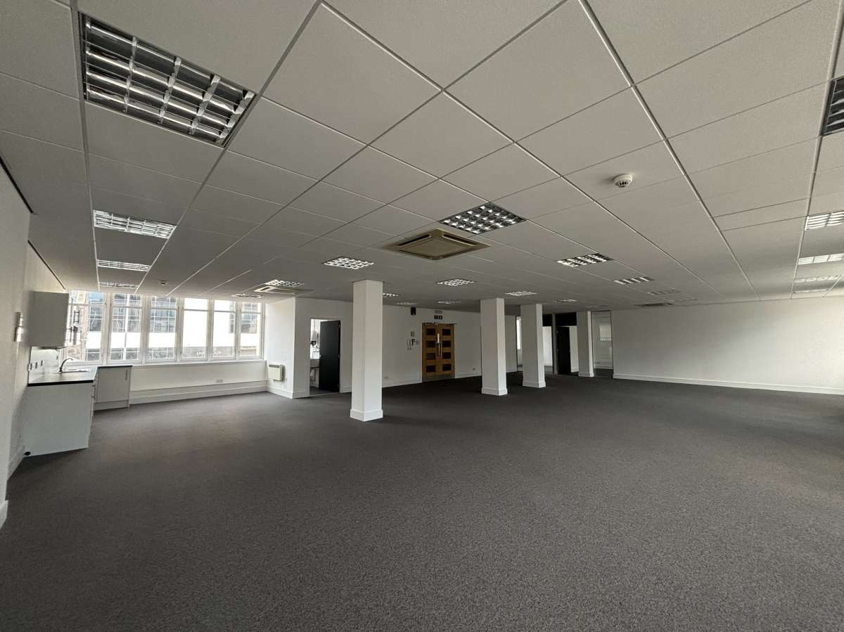 Office in Aberdeen - photo 2