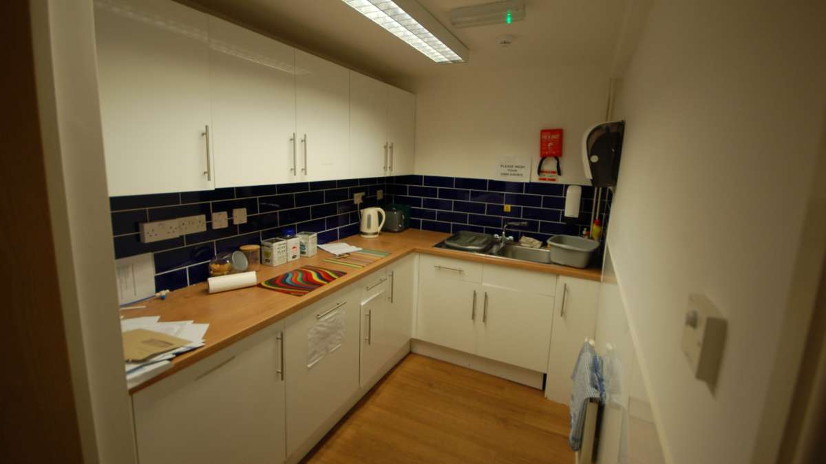 Office in Croft - photo 3