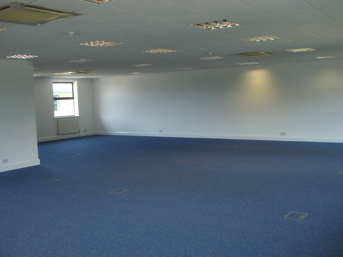 Office in Peterborough - photo 4