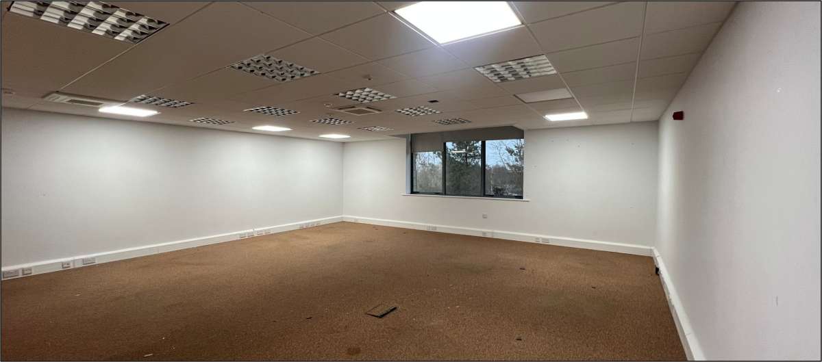 Office in Nottingham - photo 2