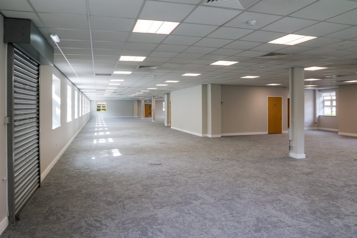 Office in Wolverhampton - photo 2