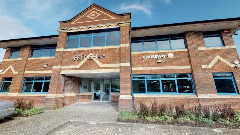 Office in Farnham - photo 2