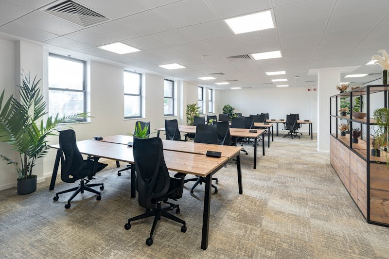 Office in Guildford - photo 4