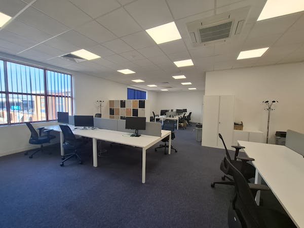 Office in Worcester - photo 2