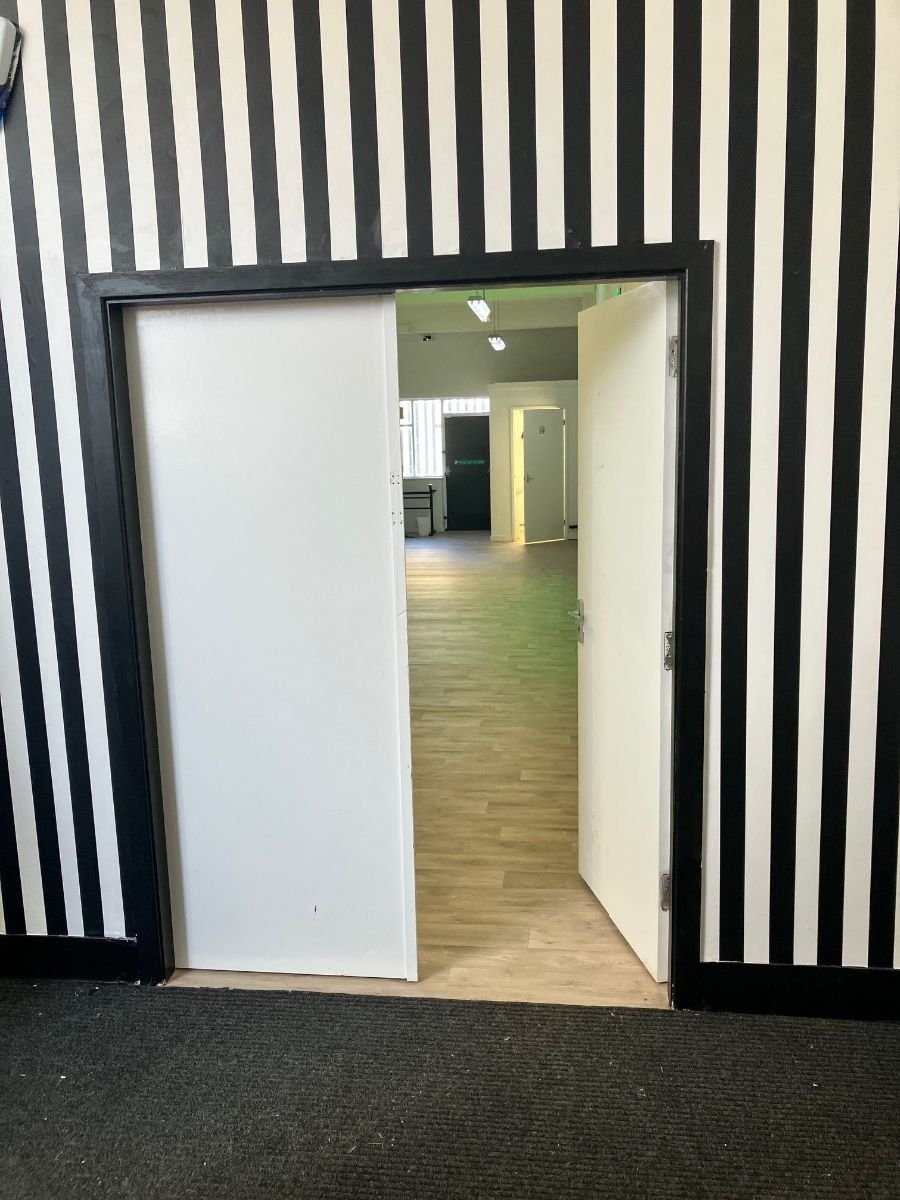 Office in Liverpool - photo 2