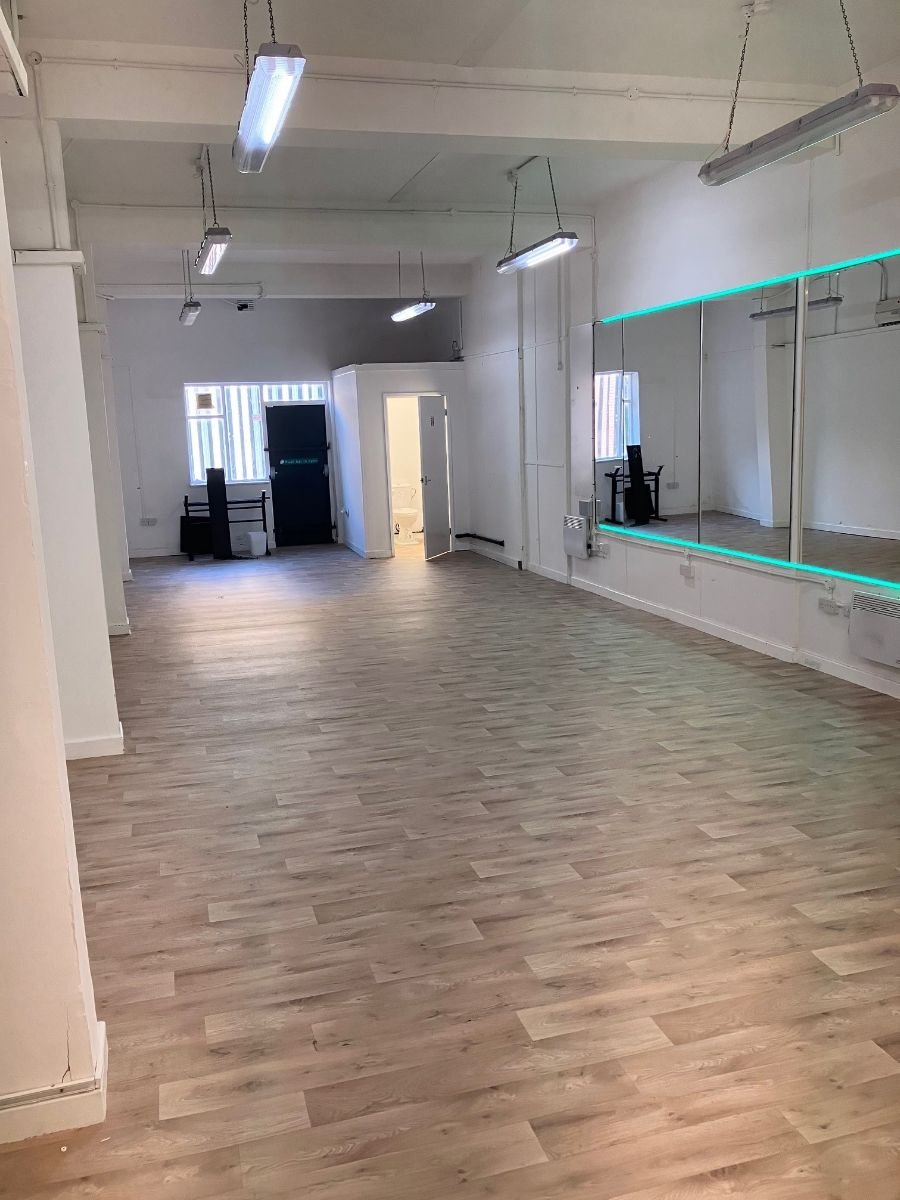 Office in Liverpool - photo 3