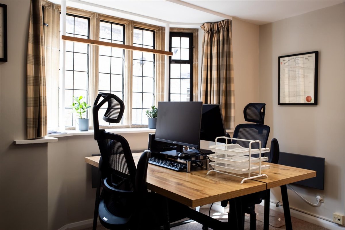 Office in Stamford - photo 3
