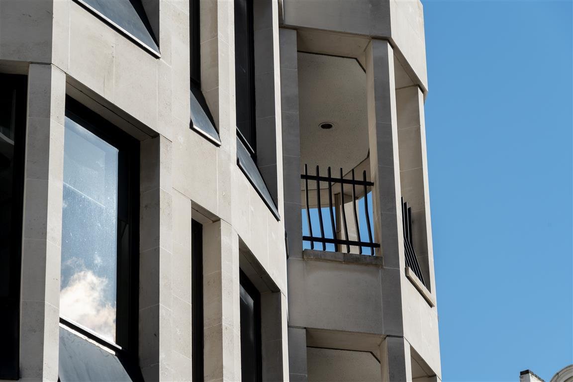Office in London - photo 4