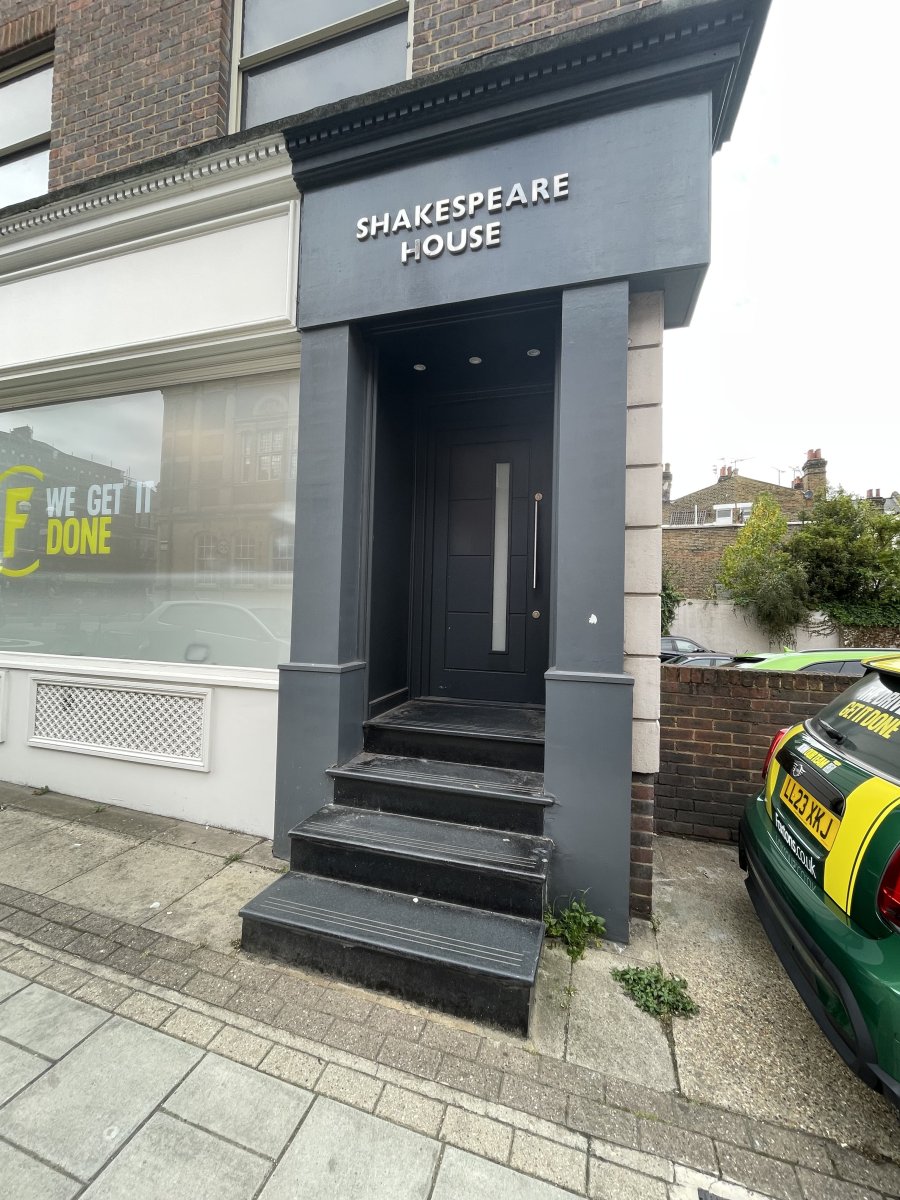 Office in London - photo 3