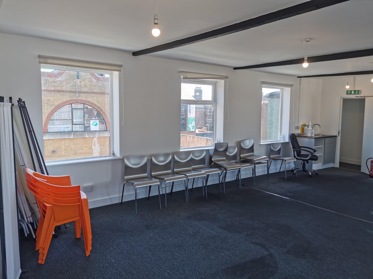 Office in Great Yarmouth - photo 2