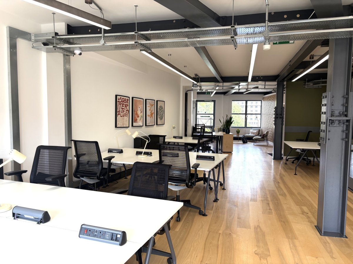 Office in London - photo 2