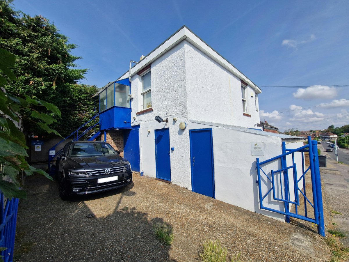Office in Waterlooville - photo 2