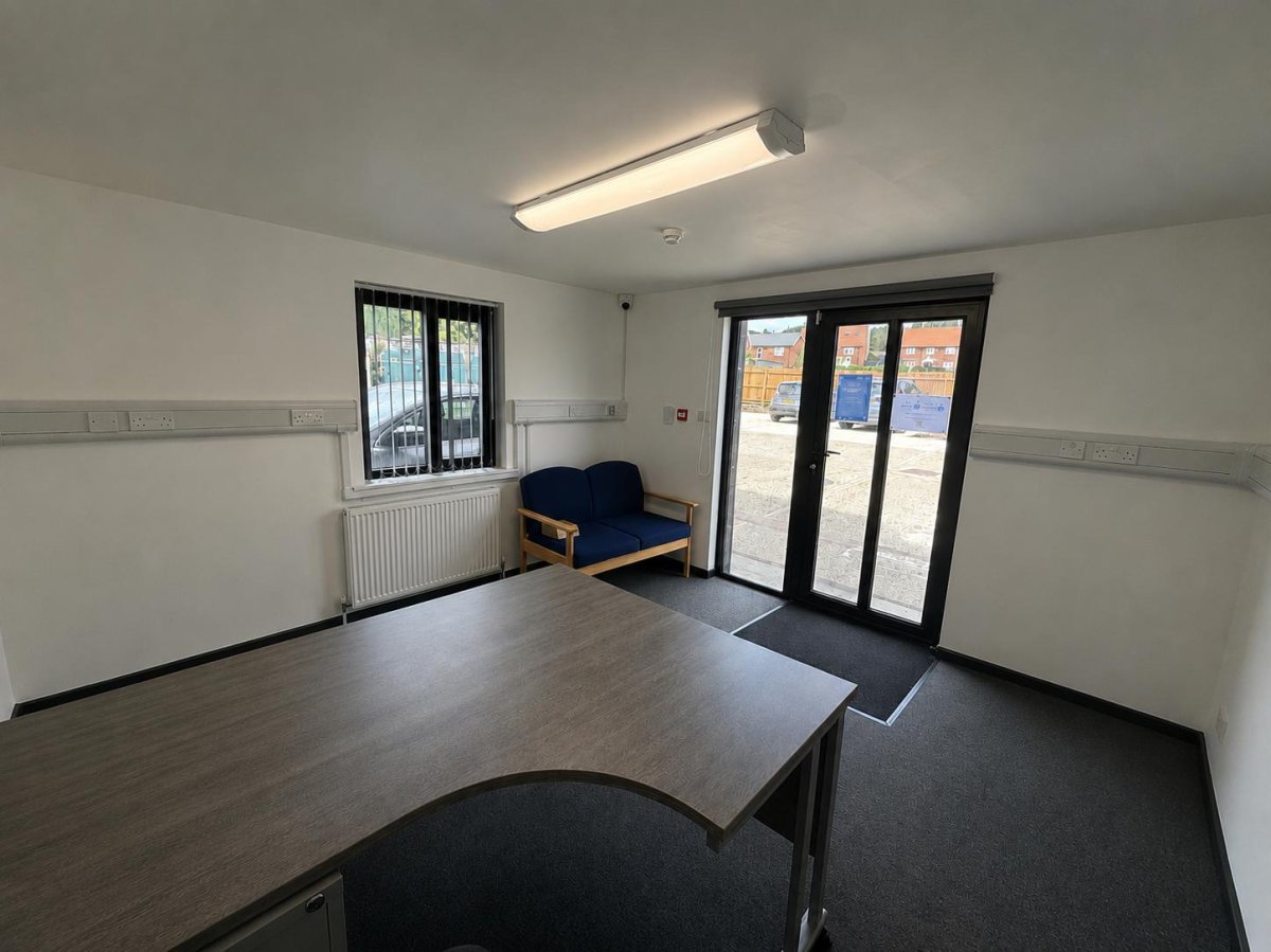 Office in Colchester - photo 2