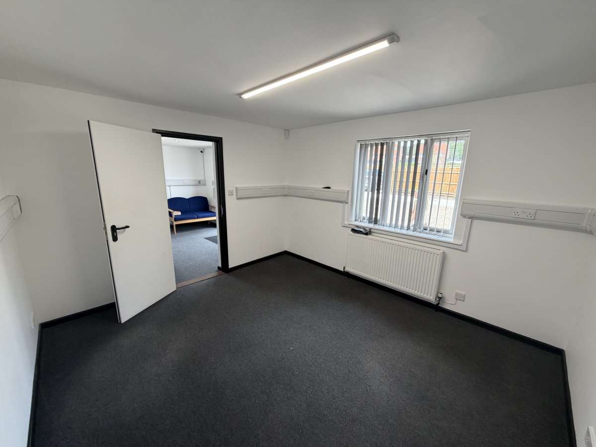 Office in Colchester - photo 4
