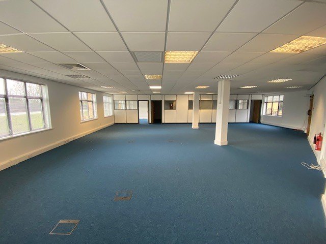 Office in St Ives (Cambs) - photo 2