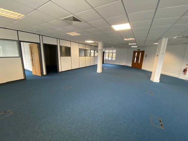Office in St Ives (Cambs) - photo 4