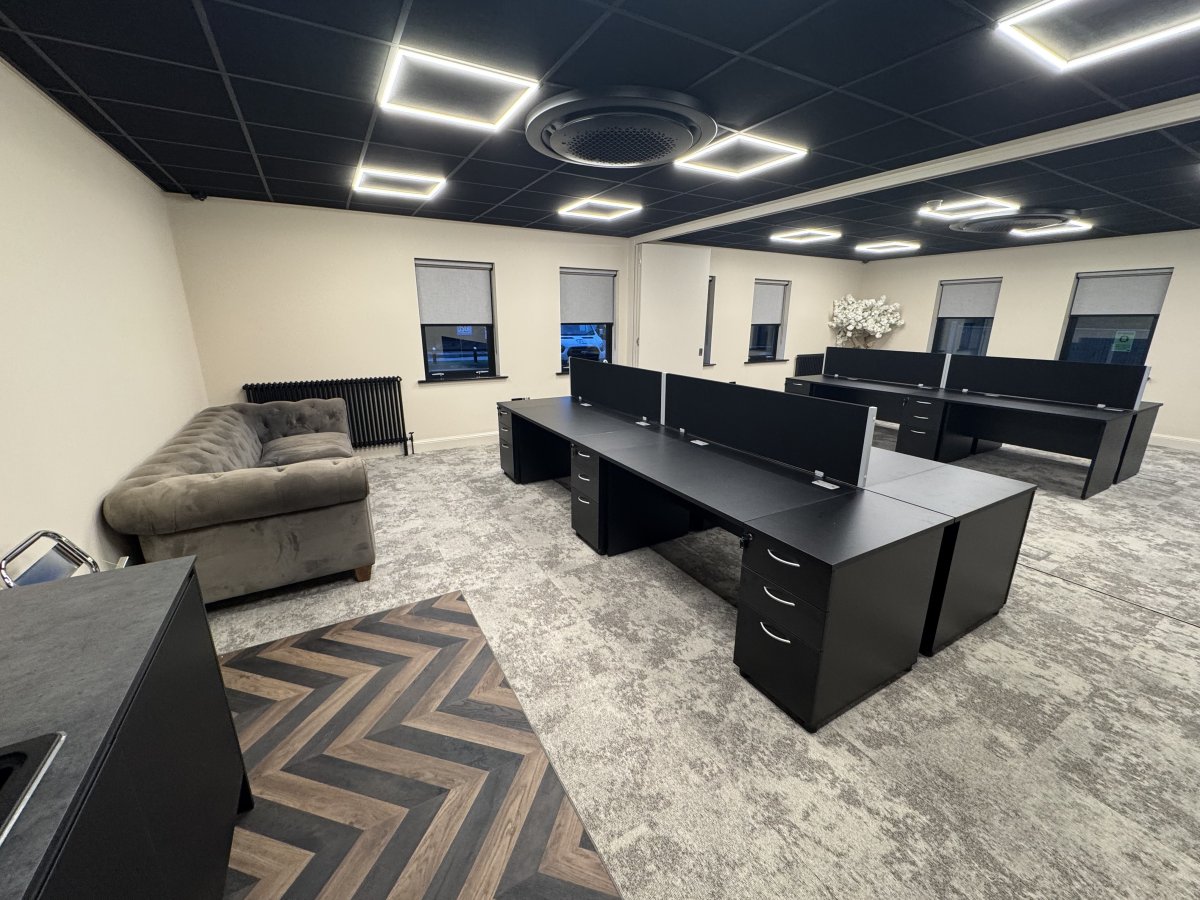 Office in Fareham - photo 2