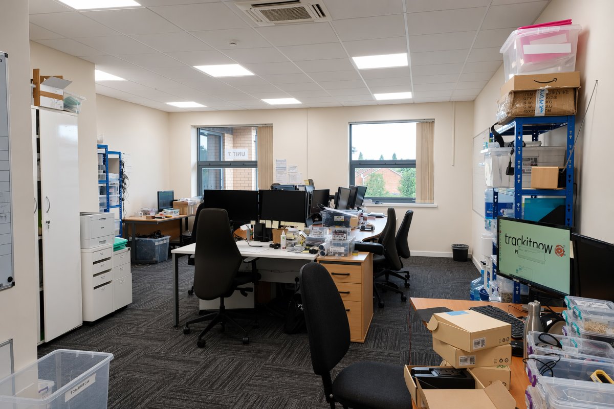 Office in Kettering Venture Park - photo 3