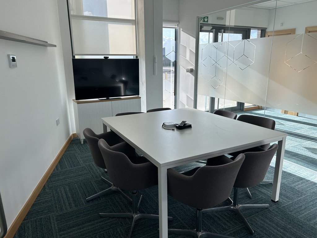 Office in Stanway - photo 3
