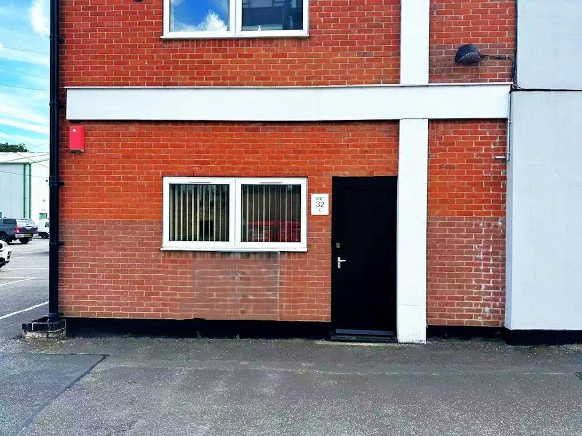Office in Romford