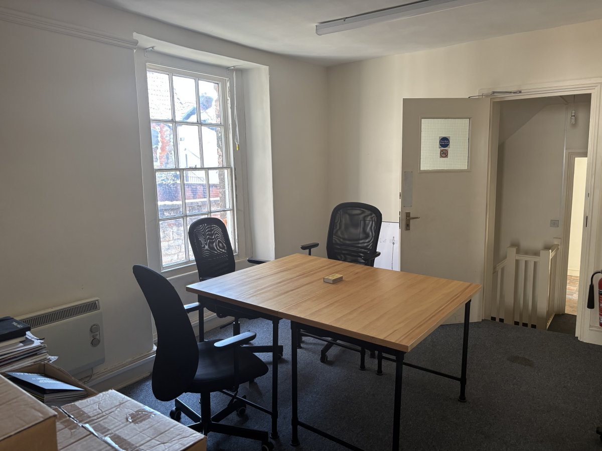 Office in Wells - photo 3