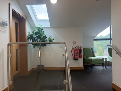 Office in Eastleigh - photo 3