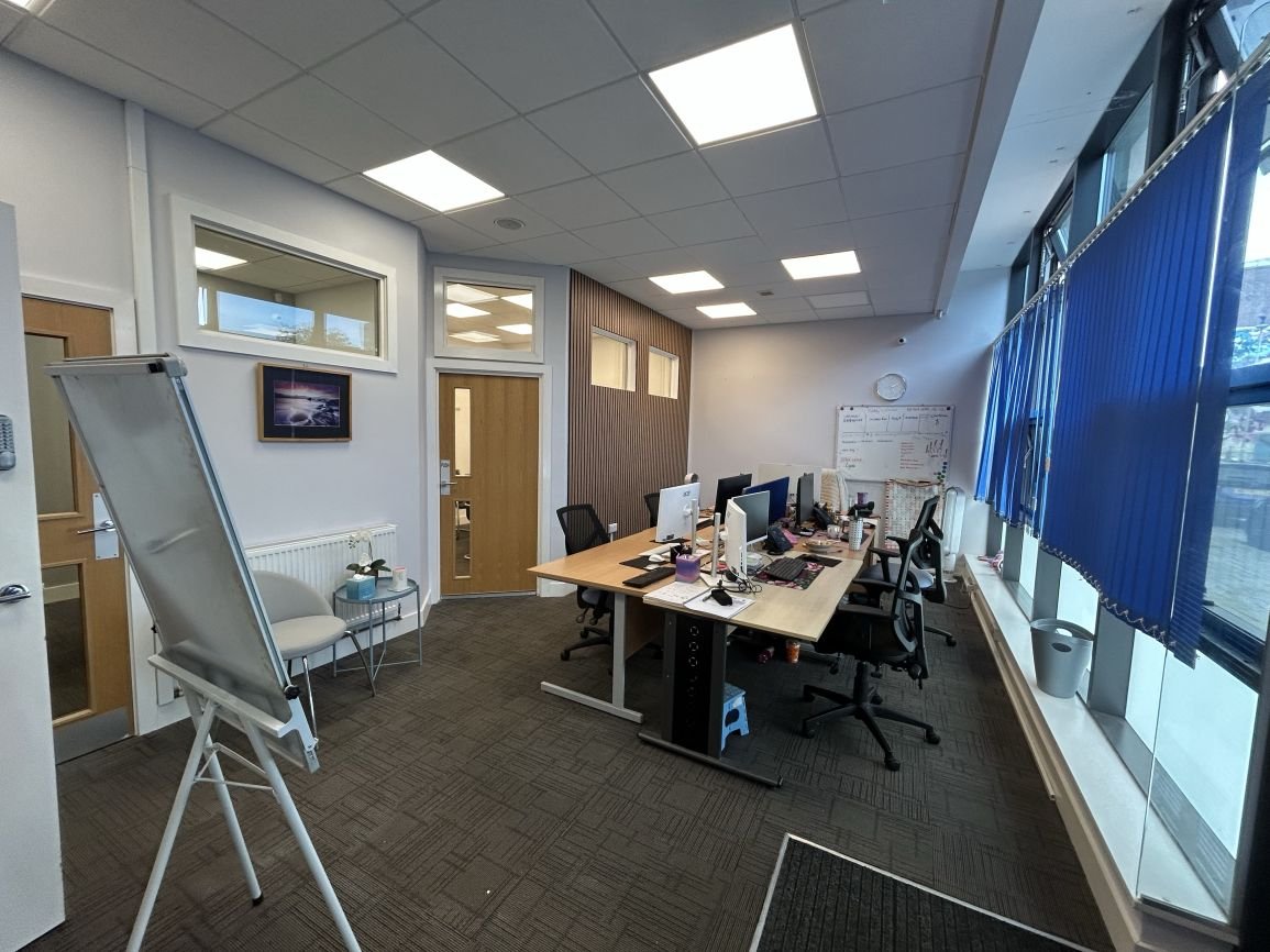 Office in Plymouth - photo 3