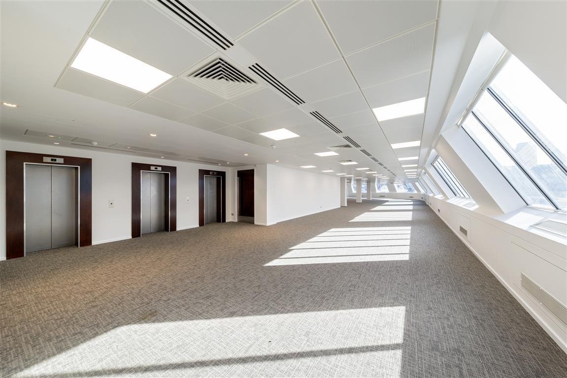 Office in London - photo 4