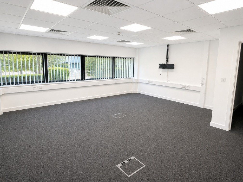 Office in Cambridge - photo 4