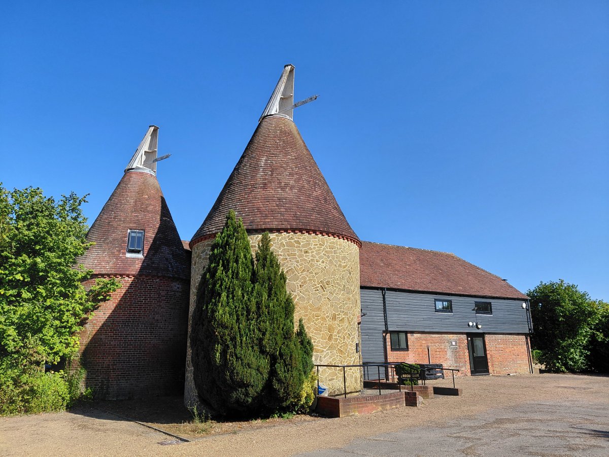 Office in Westerham - photo 2