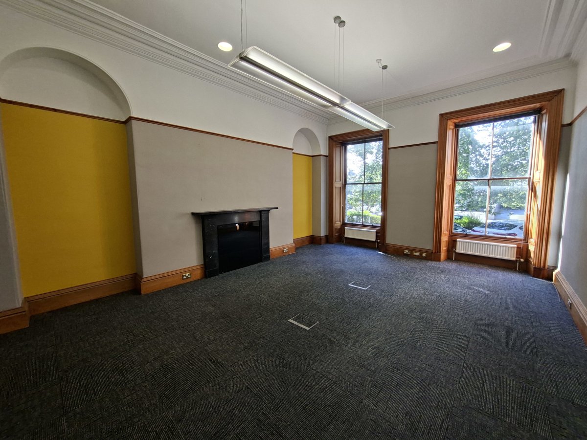 Office in Aberdeen - photo 3