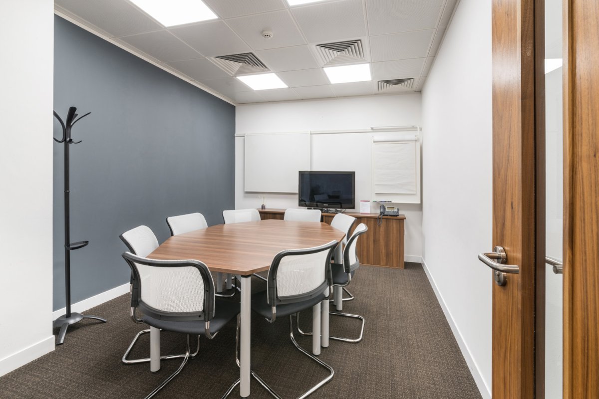 Office in Bolton - photo 4