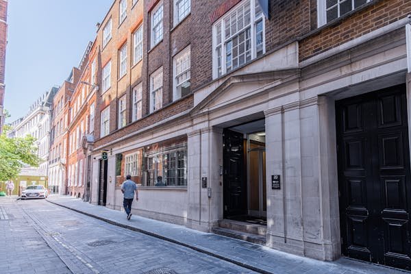 Office in London - photo 2