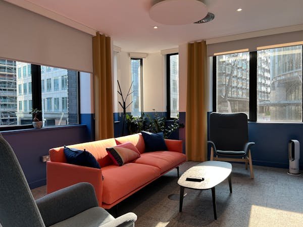 Office in London - photo 4