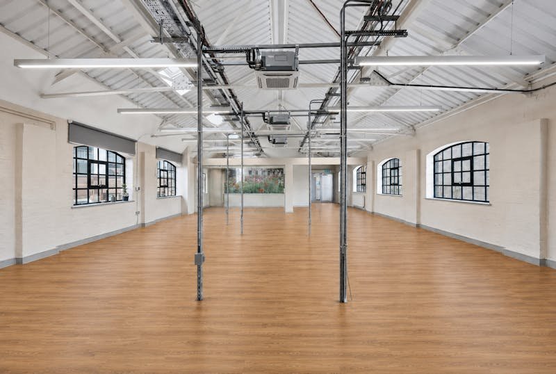 Office in London - photo 4