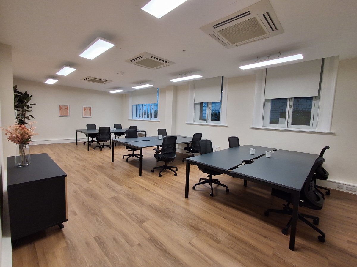 Office in London - photo 3