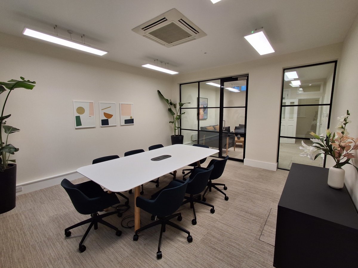 Office in London - photo 4