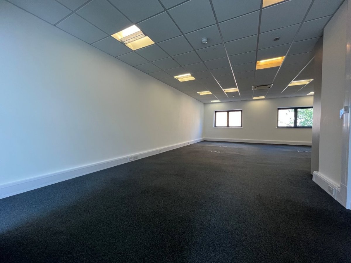 Office in Colchester - photo 4