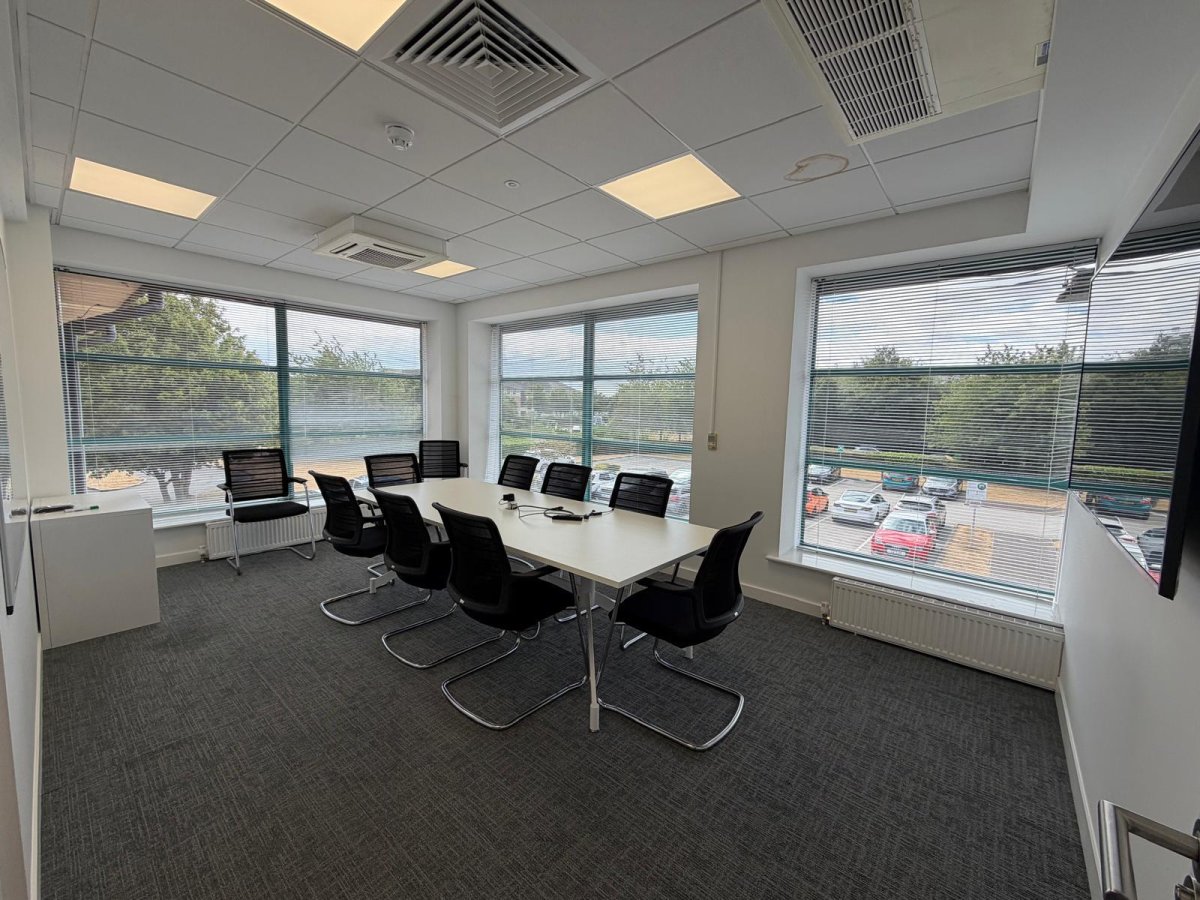 Office in Nottingham - photo 4