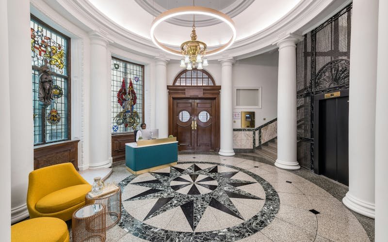 Office in London - photo 3