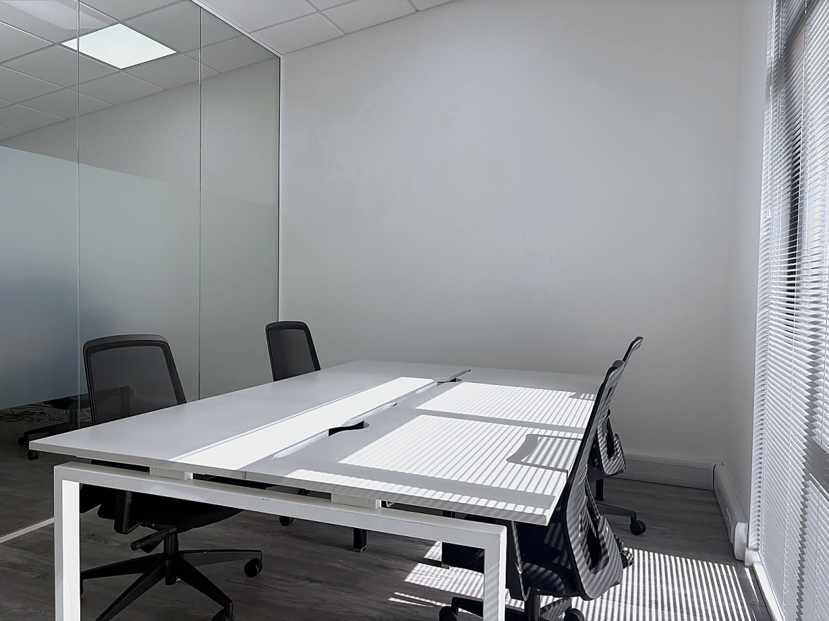 Office in Colchester - photo 4